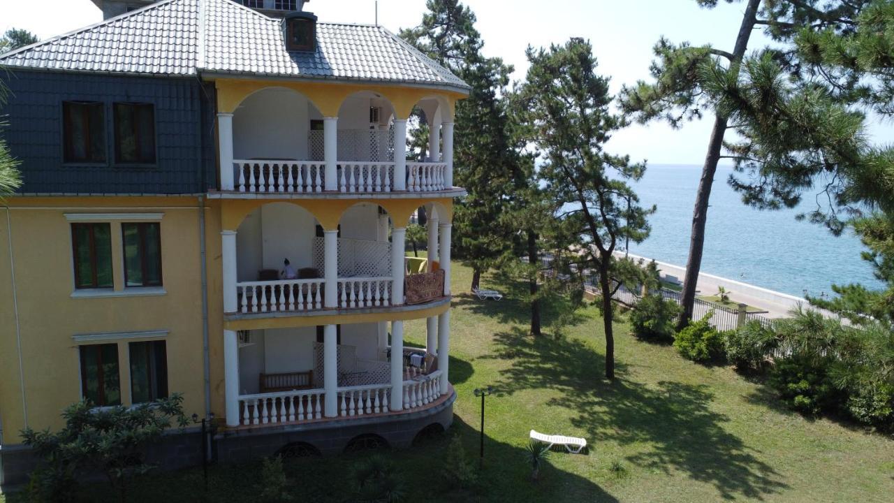 Marshal Resort Kobuleti Ngoại thất bức ảnh